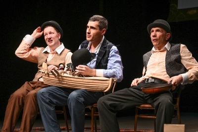 Спектакль "J.K.J." в театре Триада в Хабаровске